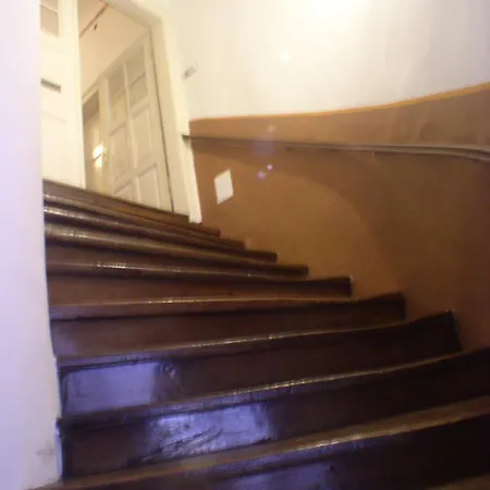 アパート Rimska Tour As