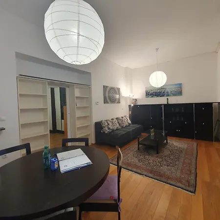 Rimska Tour As アパート リュブリャナ