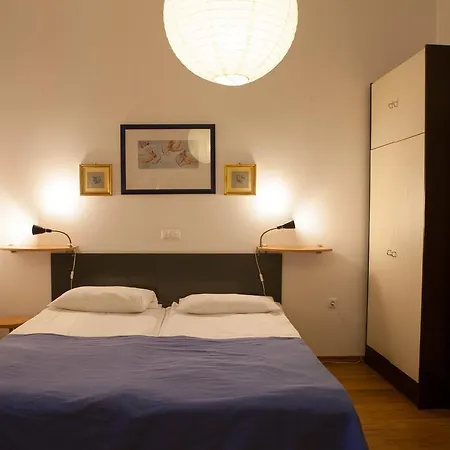 Apartamento Rimska Tour As *