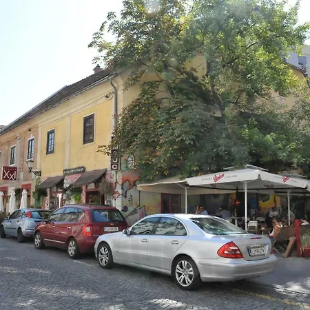 アパート Rimska Tour As リュブリャナ