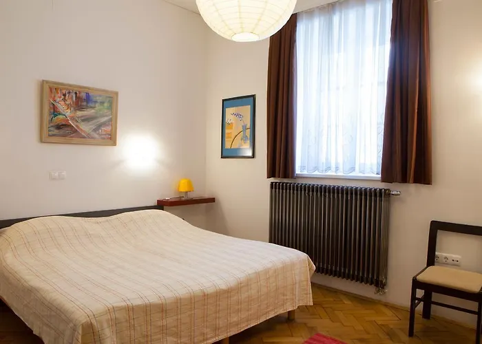 Apartamento Rimska Tour As *