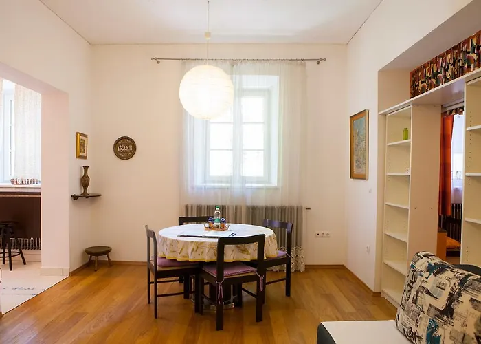 Rimska Tour As Apartamento